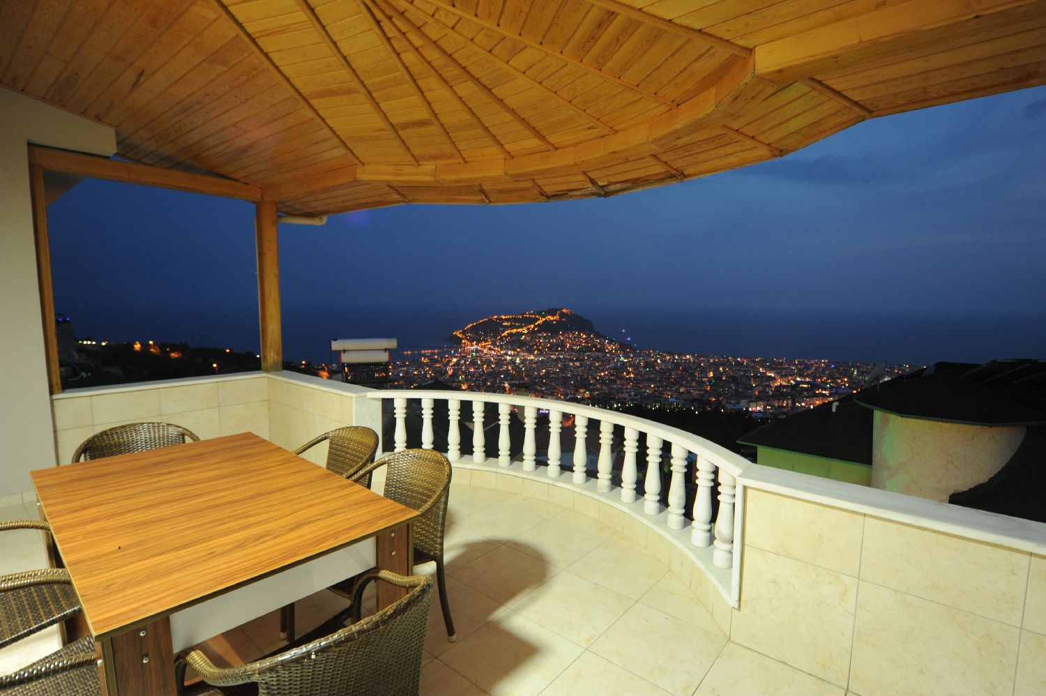 Bektaş Villa 2 (4+2)